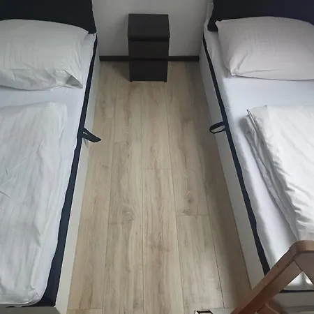 アパート Dom Marek